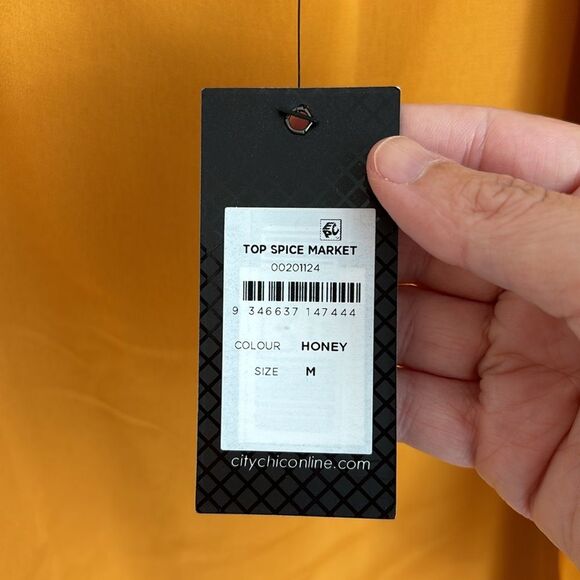 City Chic Women mustard yellow flutter sleeve scoop neck blouse top NWT 18 read! - Picture 7 of 11